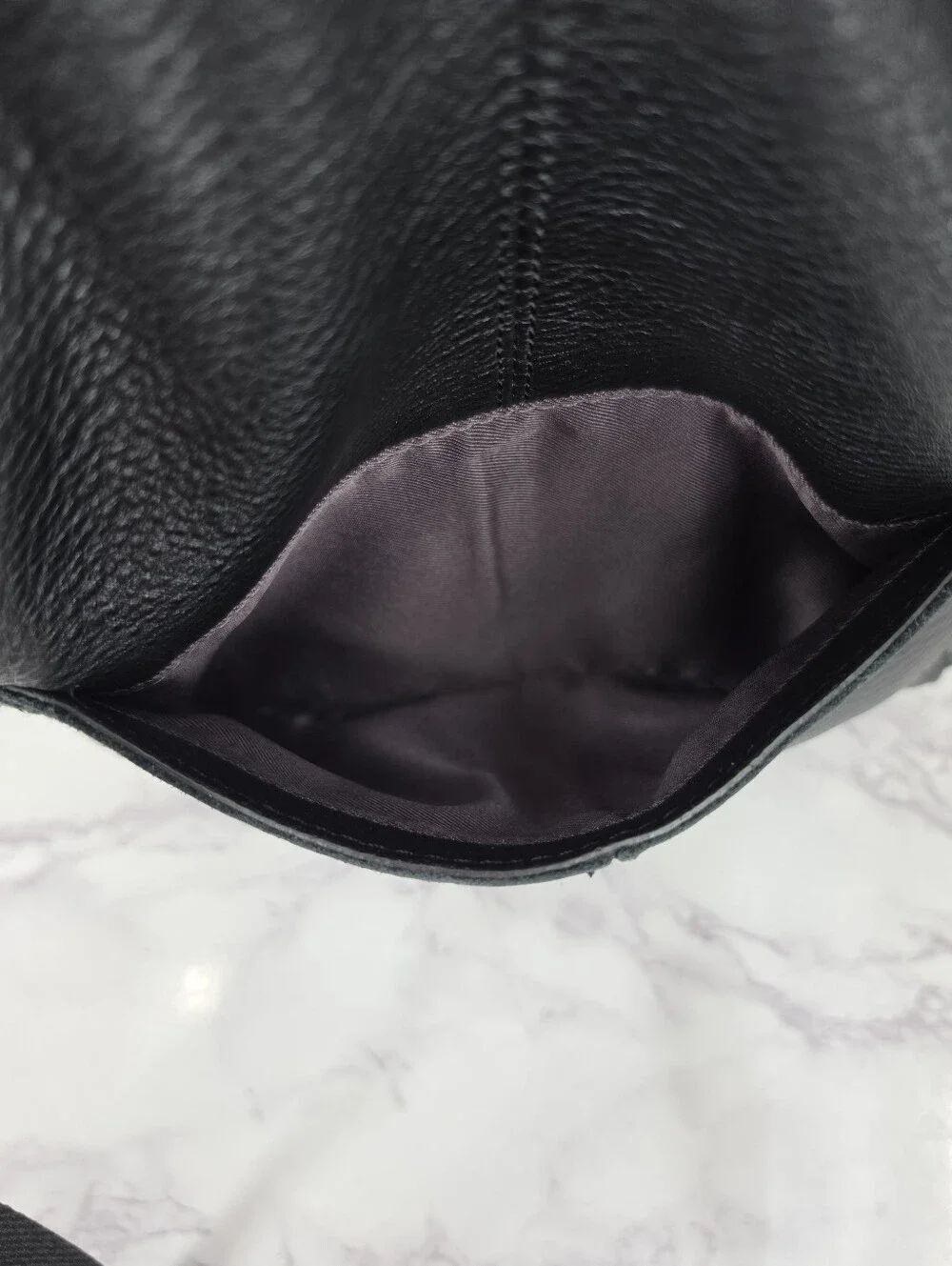 The Sak Lucia Black Pebbled Leather Crossbody Bag Purse Handbag - Picture 6 of 14